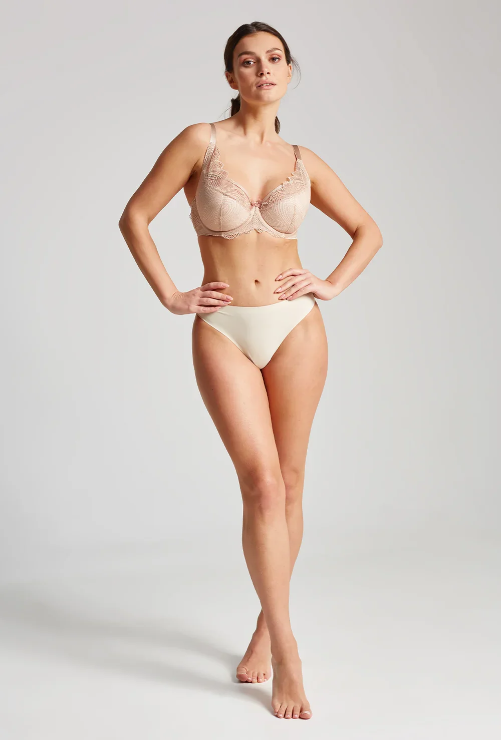 Biustonosz semi-soft Kayla - Image 3