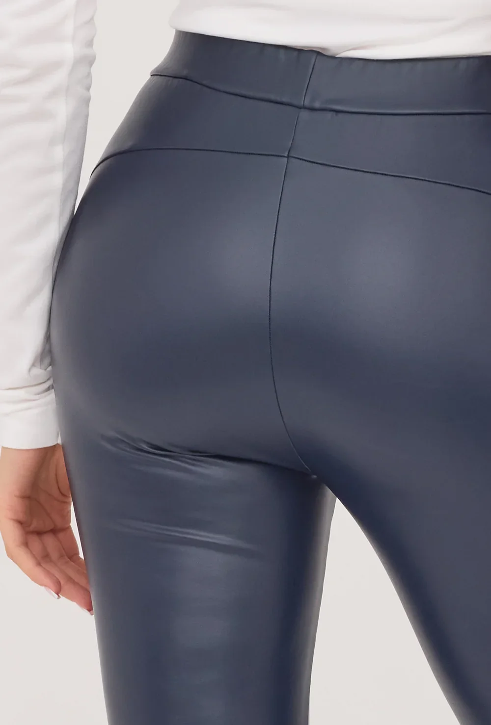 Legginsy z ekoskóry Claudia - Image 4