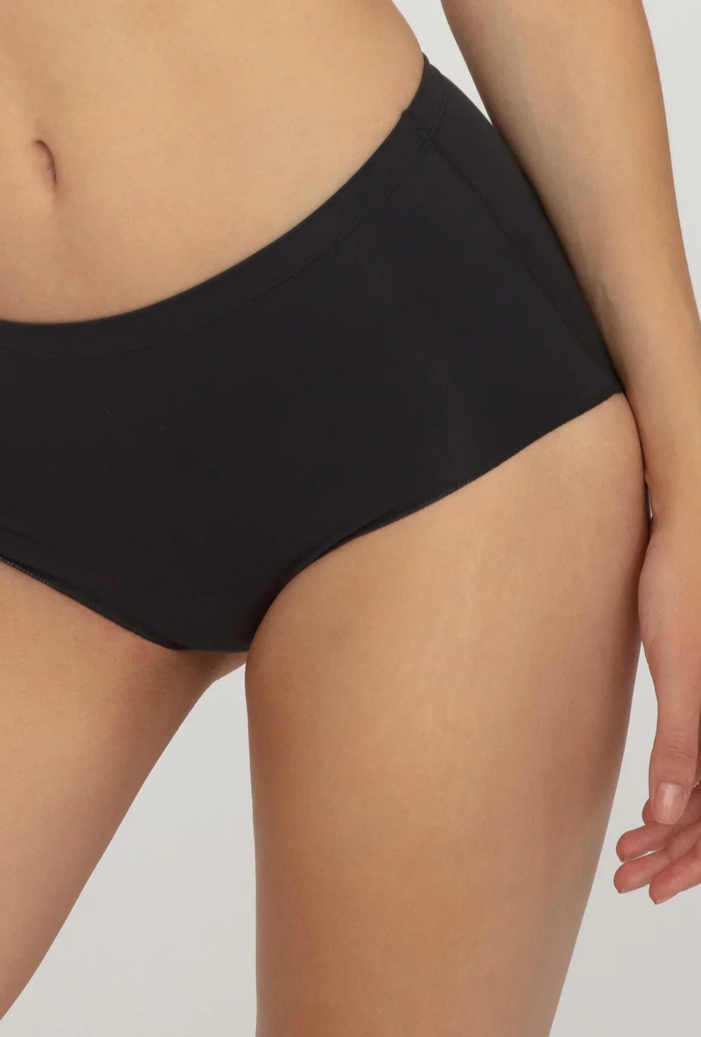 Majtki modelujące Shape line bikini classic - Image 3
